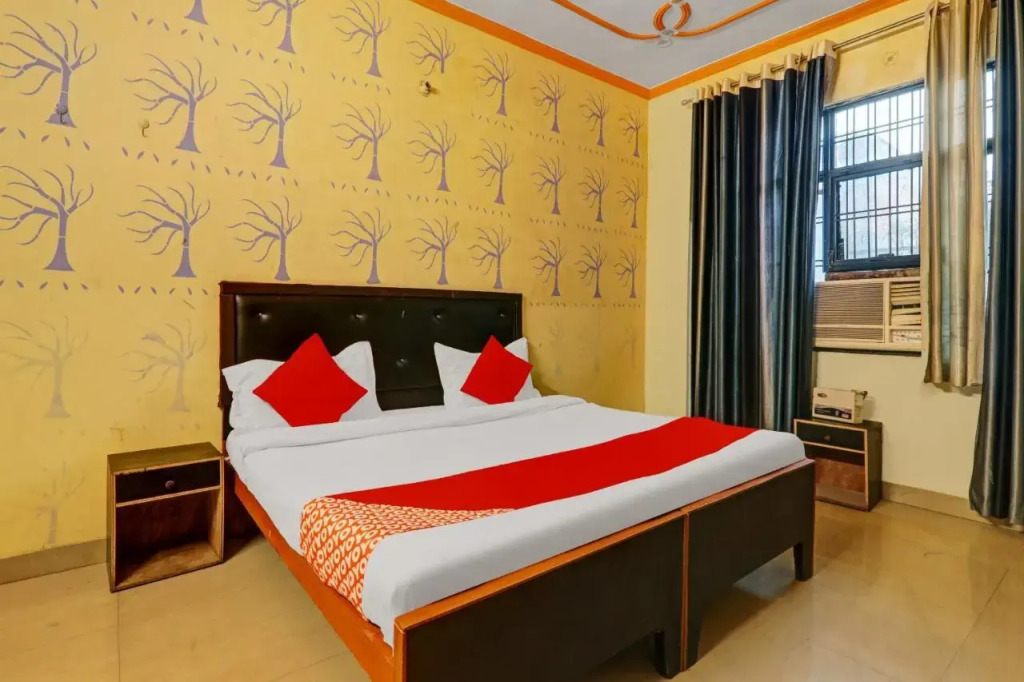 Лакхнау: OYO Flagship 80553 Shubhangi Palace