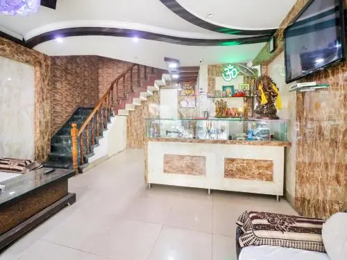 Лакхнау: Oyo 78194 Hotel Ashirwad