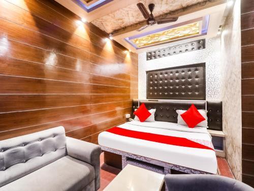 Лакхнау: Oyo 78194 Hotel Ashirwad