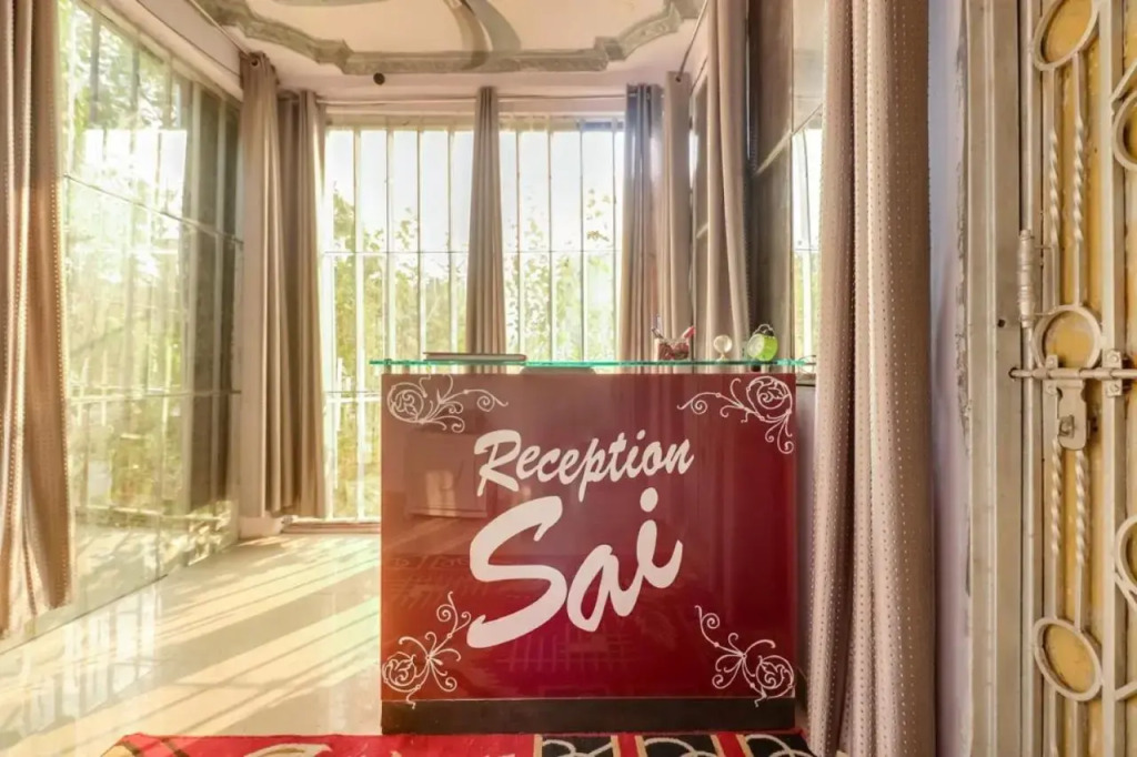 Лакхнау: Oyo Flagship 702325 Hotel Sai Inn