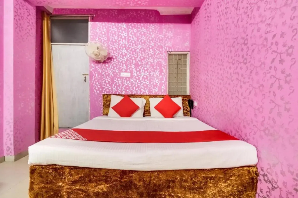 Лакхнау: Oyo Flagship 702325 Hotel Sai Inn