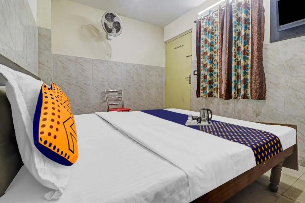 Дехрадун: SPOT ON 70248 Hotel Vishal