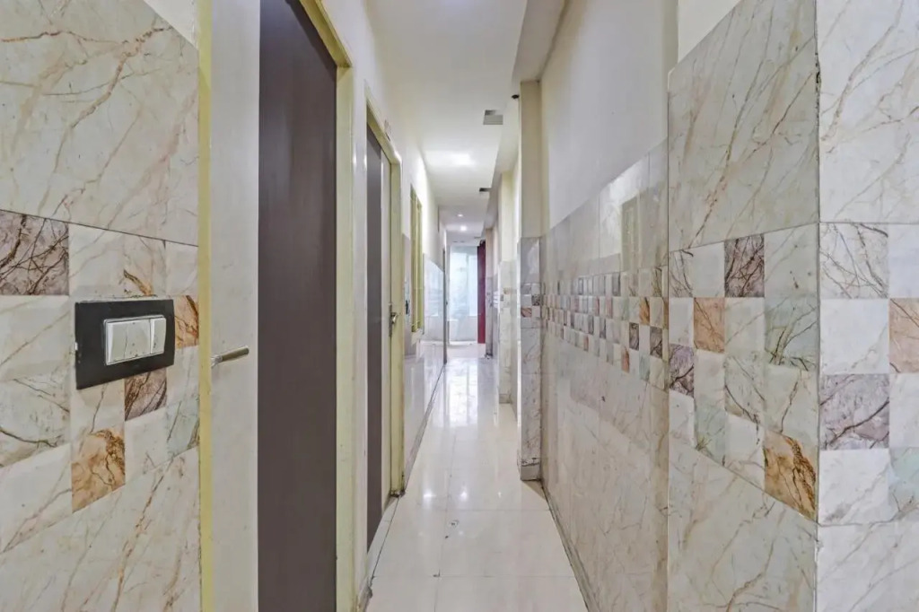 Дехрадун: SPOT ON 70248 Hotel Vishal