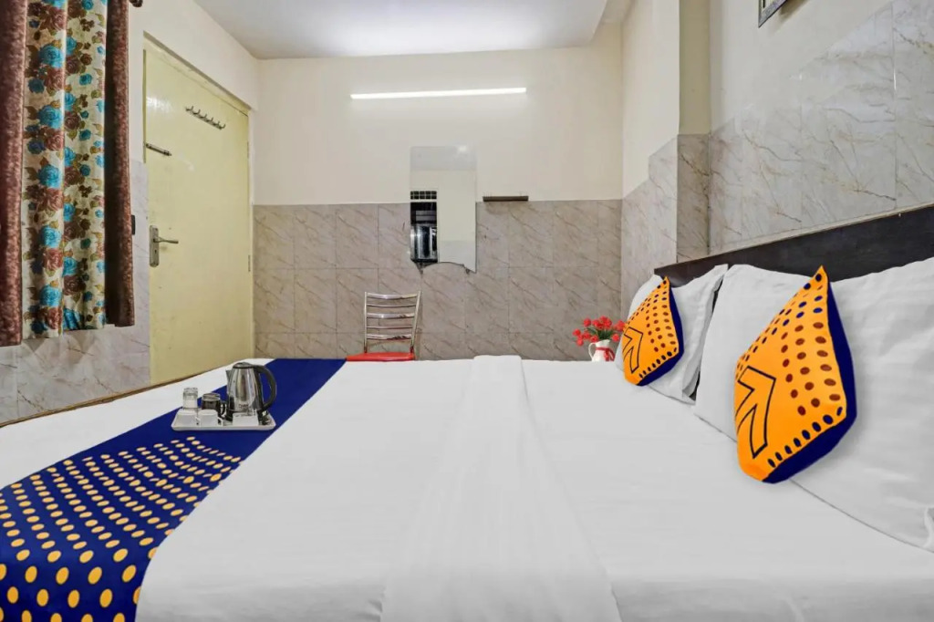 Дехрадун: SPOT ON 70248 Hotel Vishal