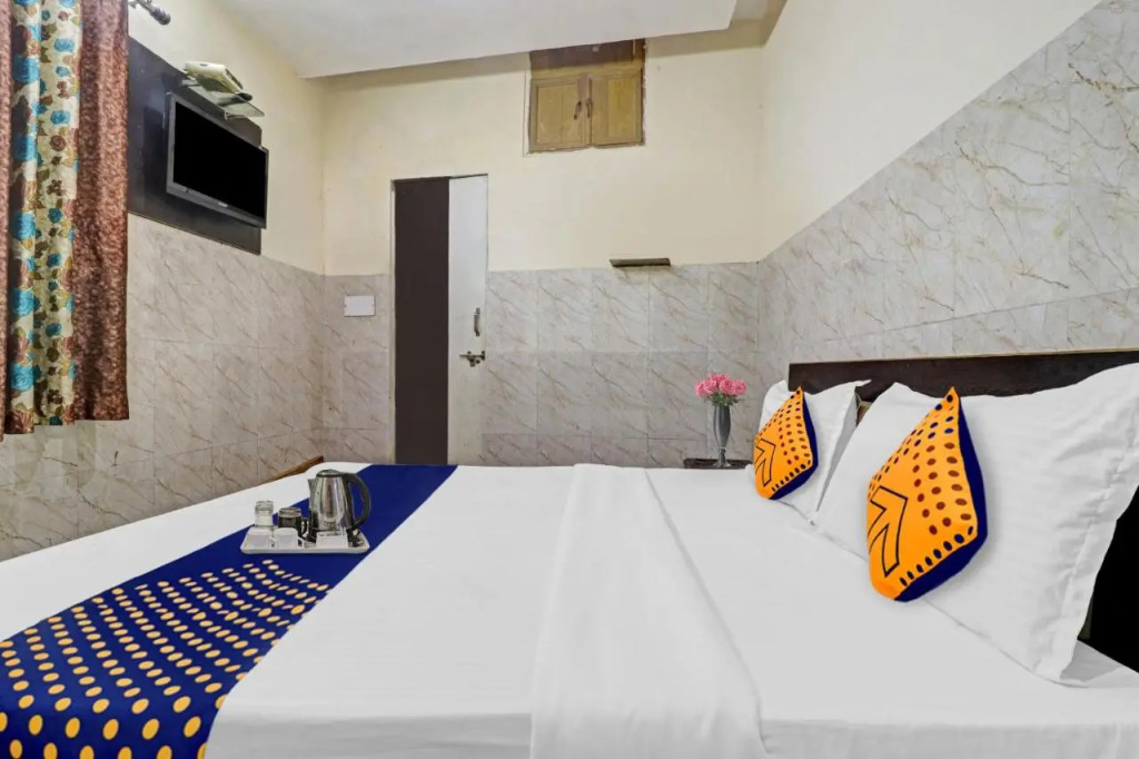 Дехрадун: SPOT ON 70248 Hotel Vishal