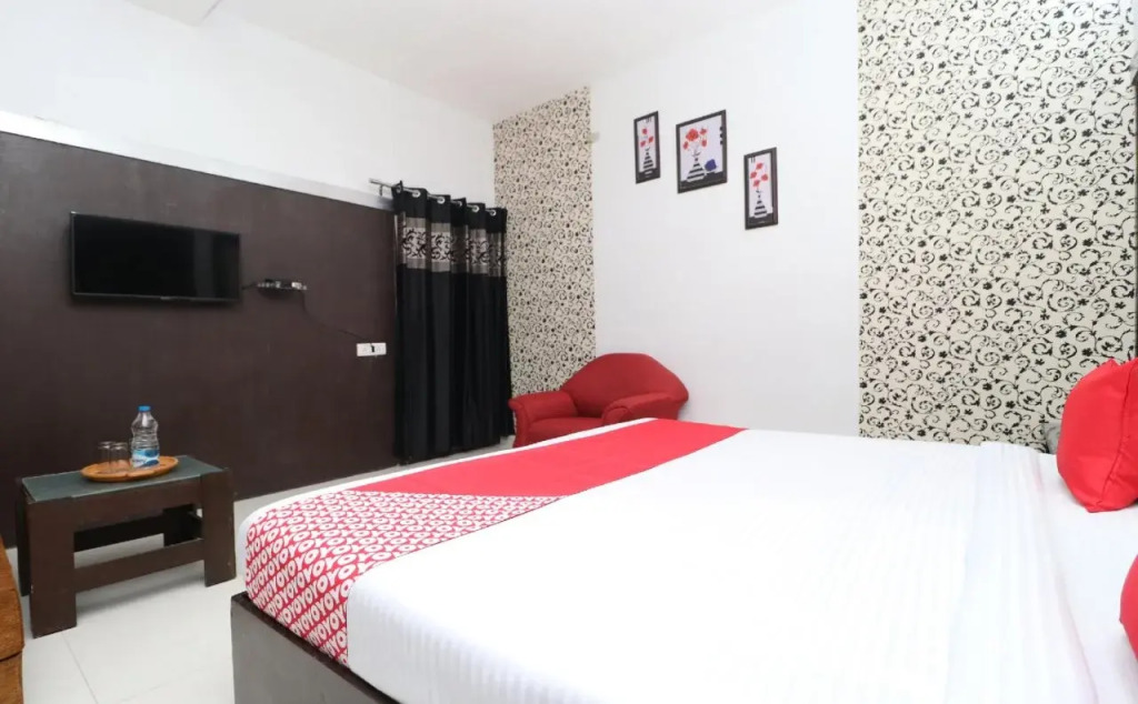 Амритсар: OYO Flagship 70228 Hotel Green Tower