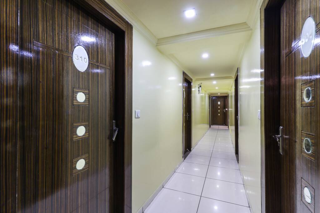 Ахмедабад: OYO 31911 Hotel Kanchan Palace