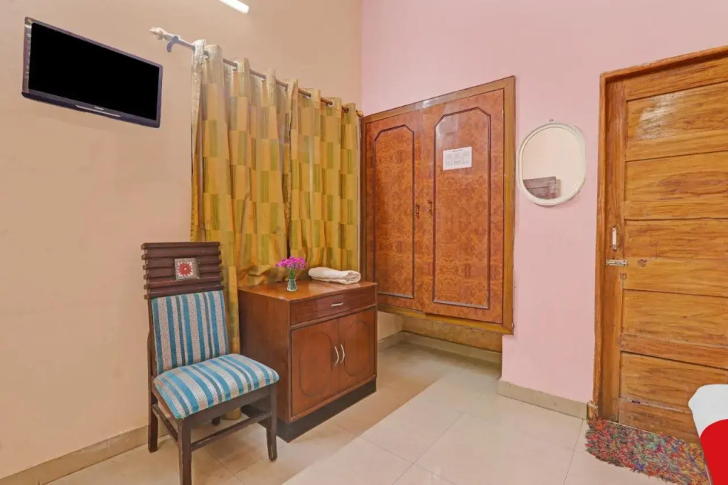 Варанаси: Oyo Flagship 70321 Hotel Ranjit