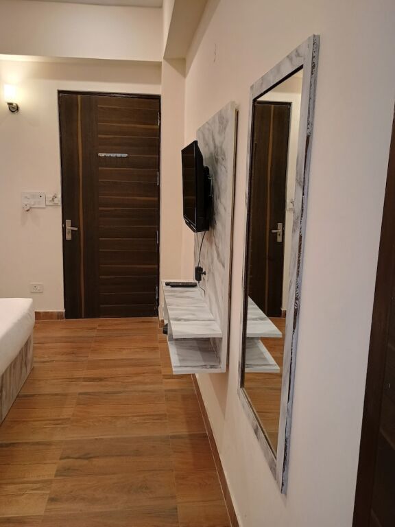 Большая Нойда: Stiltstay - Managed by AHG