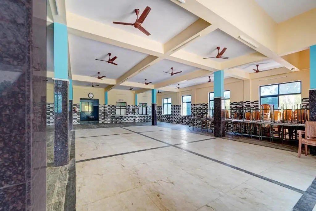 Eraniel: Hotel O Sri Sakthi Residency