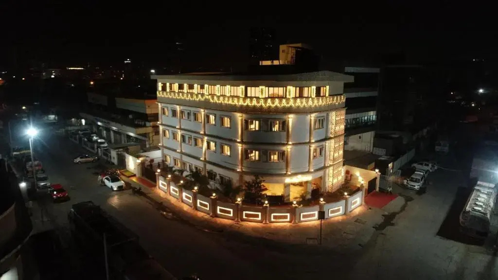 Нави-Мумбай: The Royal Palace Hotel 400703
