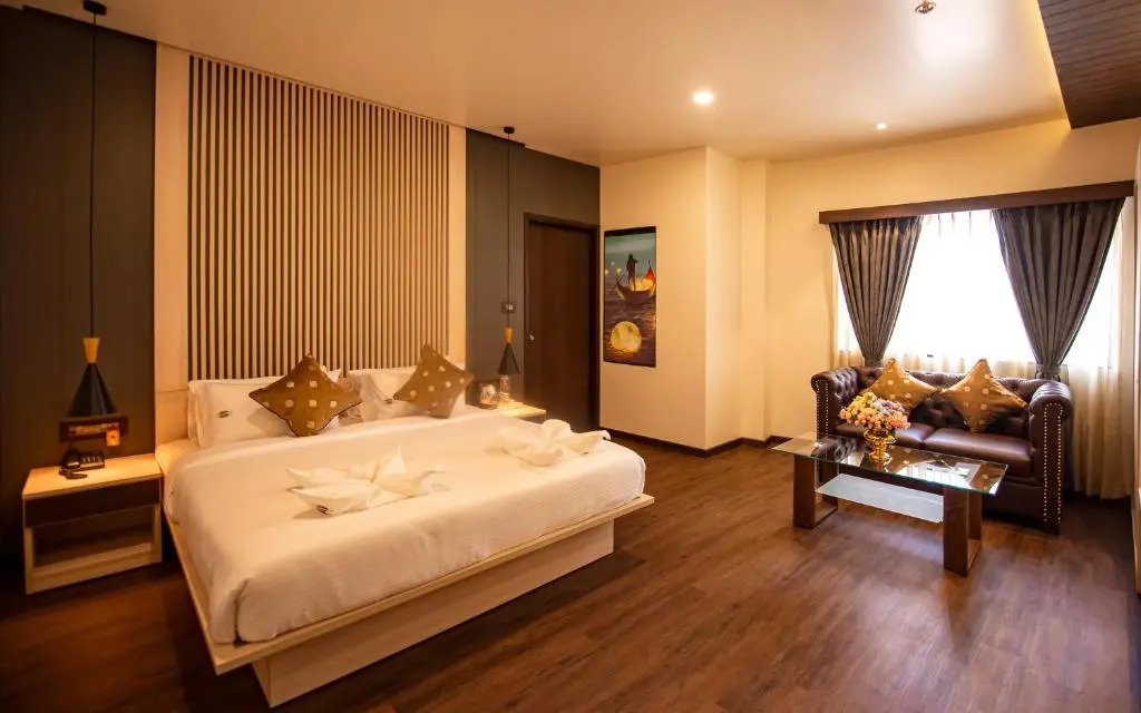 Нави-Мумбай: The Royal Palace Hotel 400703