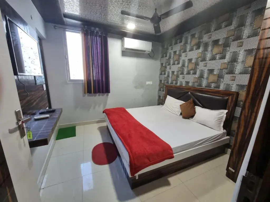 Горакхпур: Hotel Shanti Grand Inn