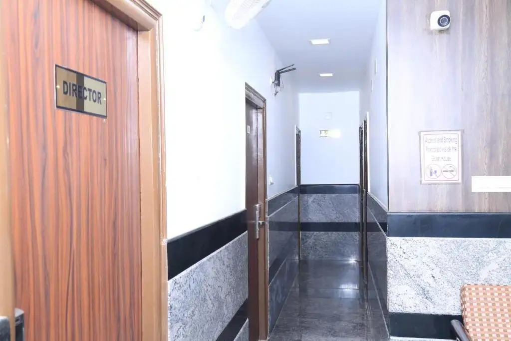 Веллор: Christian Guest House