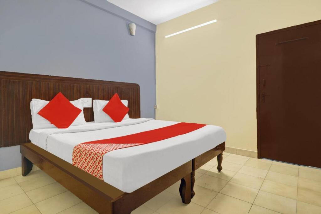 Секундерабад: OYO Flagship 80444 Hrr Hotels