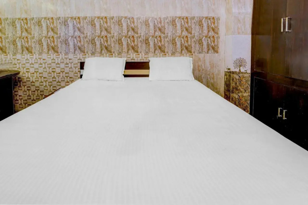 Патна: OYO Flagship 80604 Hotel Viraasat