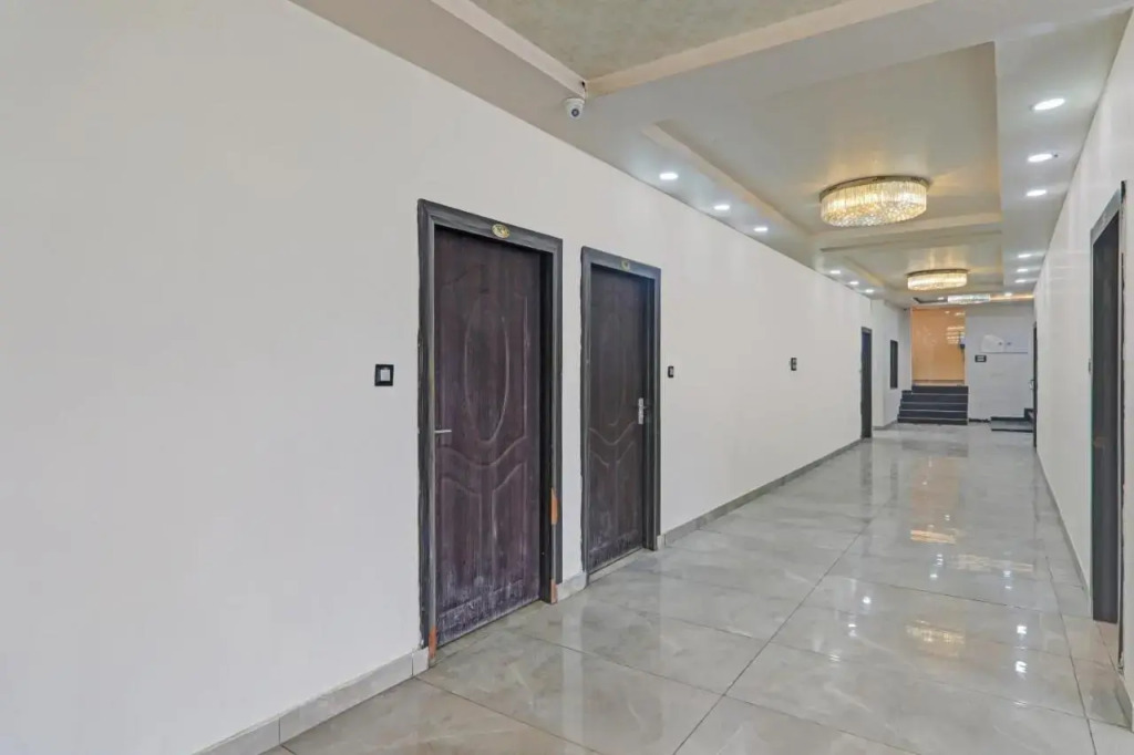 Лакхнау: OYO Flagship 80648 HOTEL DDS LAWN