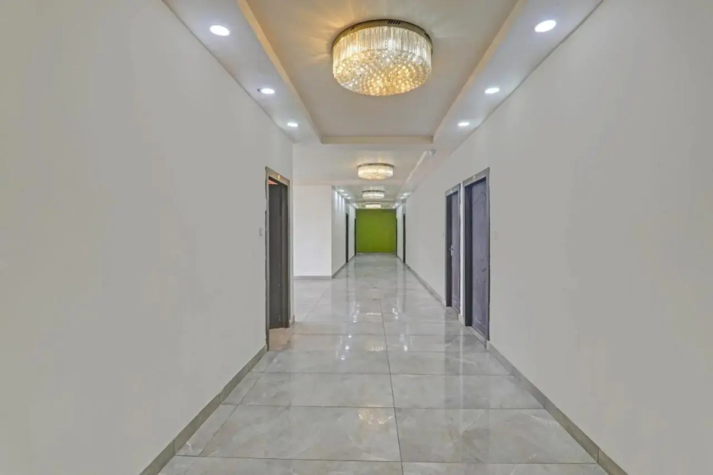 Лакхнау: OYO Flagship 80648 HOTEL DDS LAWN