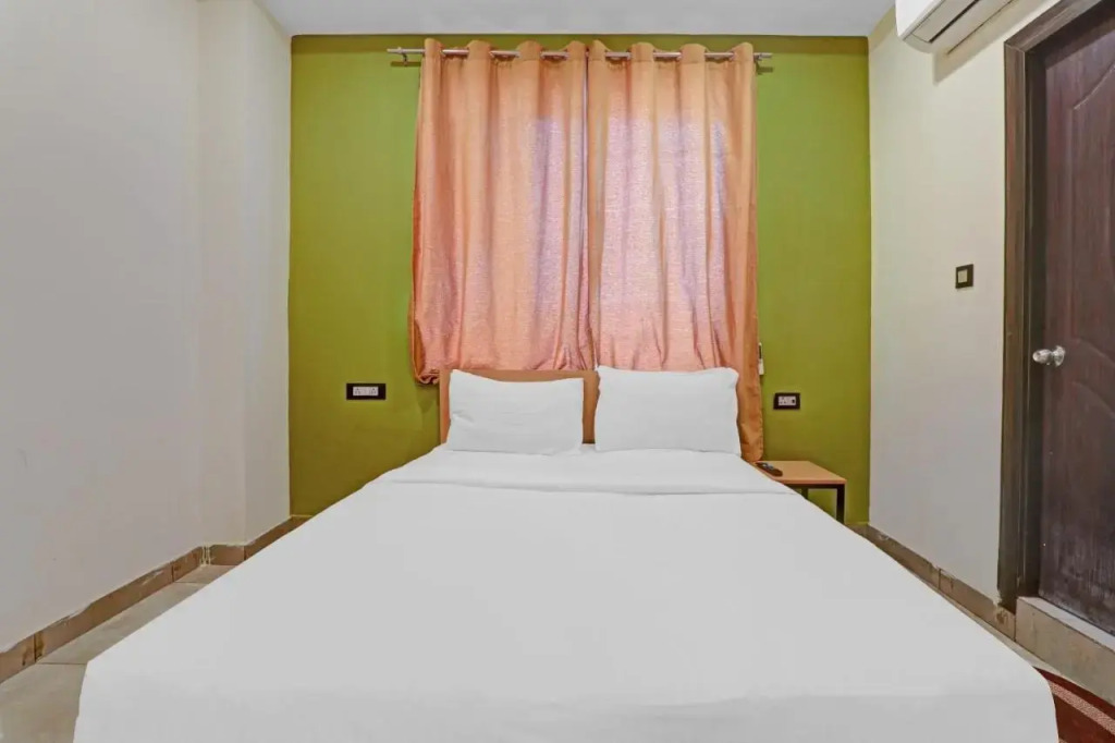 Лакхнау: OYO Flagship 80648 HOTEL DDS LAWN