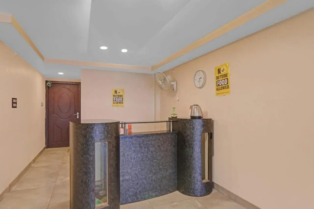 Лакхнау: OYO Flagship 80648 HOTEL DDS LAWN