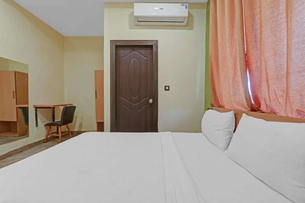 Лакхнау: OYO Flagship 80648 HOTEL DDS LAWN