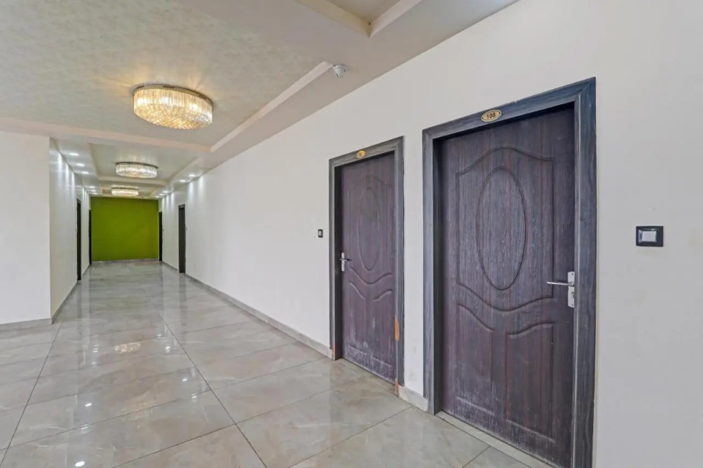 Лакхнау: OYO Flagship 80648 HOTEL DDS LAWN