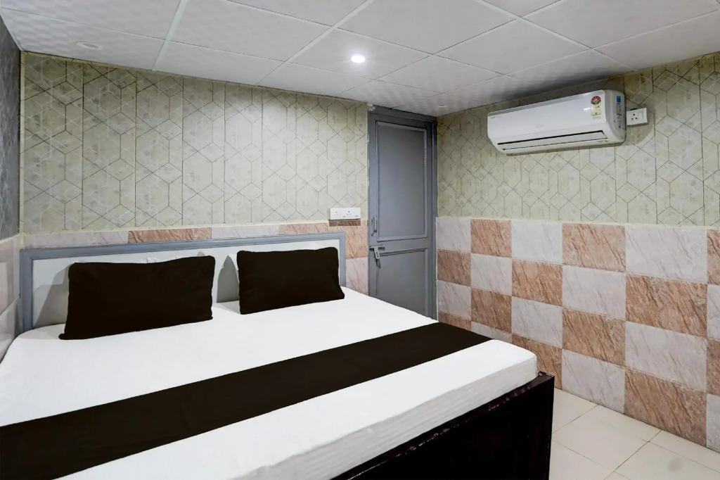 Большая Нойда: Hotel Anant by Wb Inn