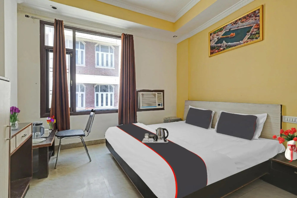 Катра: spot on 89476 Hotel Shalimar Lodge
