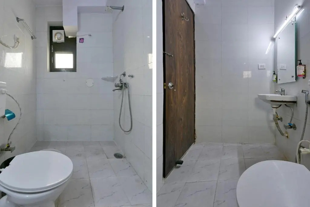 Нойда: Hotel Admire Inn "Atta Market, Noida Sector 18"