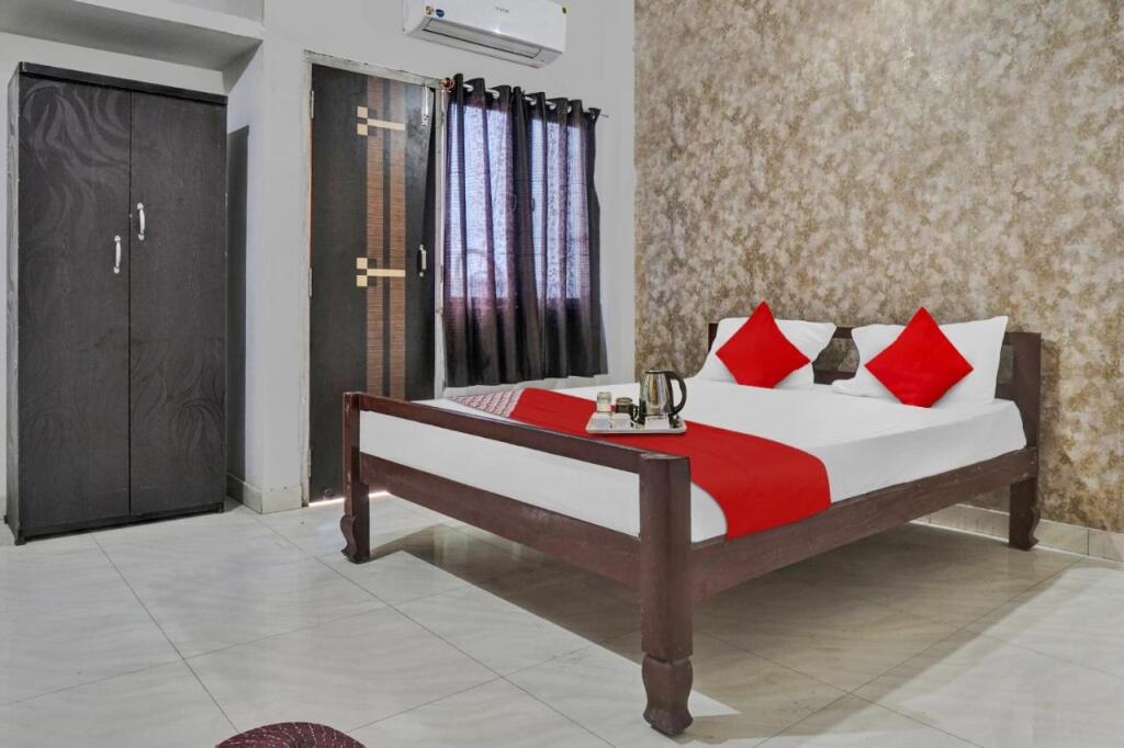 OYO Flagship 93395 Hotel Yashwant Palace — фото 3