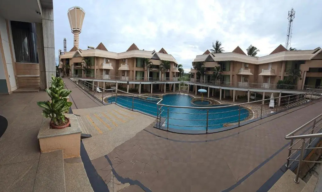Хоспет: Royal Orchid Central Kireeti-HAMPI Hospet