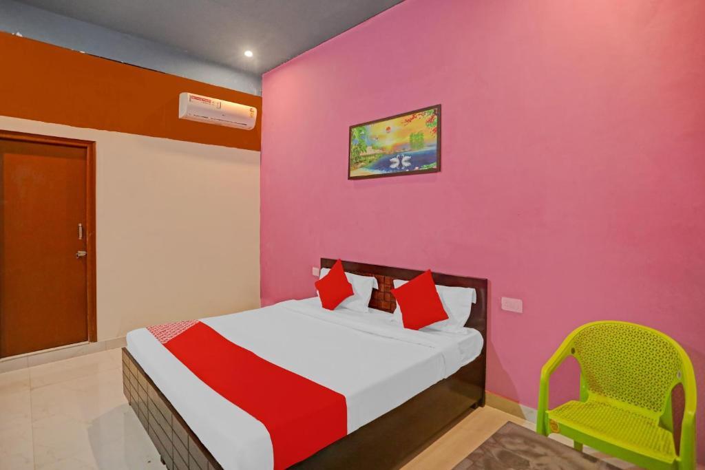 Большая Нойда: Flagship 87294 Pari Hotel