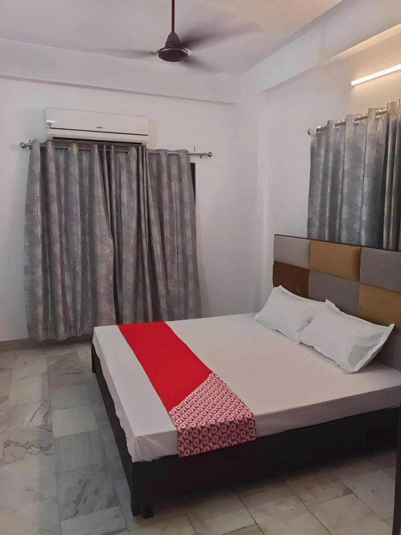 Мератх: OYO 70049 Hotel Pearl Inn