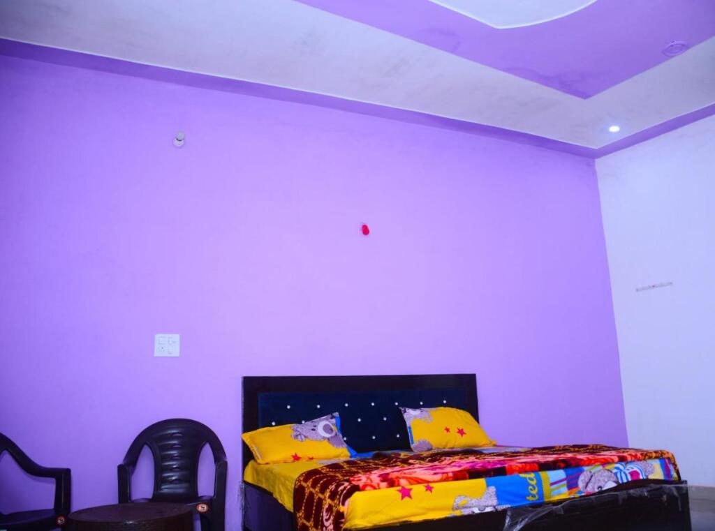 Мератх: Oyo 89044 Raa Inn Room