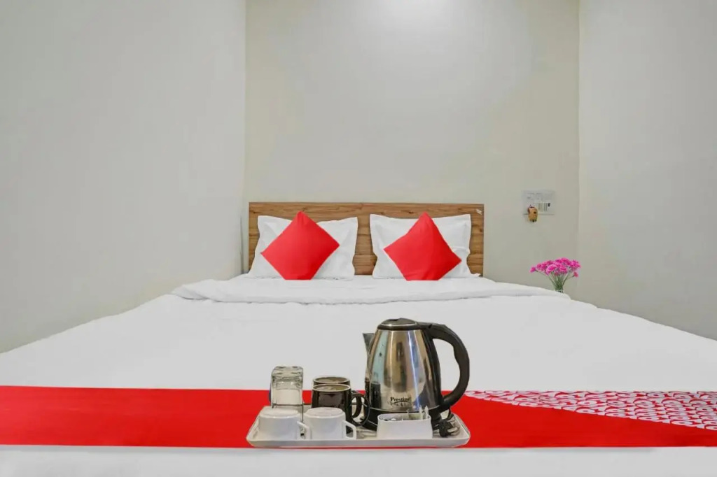 Нагпур: OYO Flagship 70132 Hotel Lemon Grass