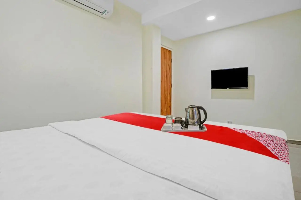Нагпур: OYO Flagship 70132 Hotel Lemon Grass