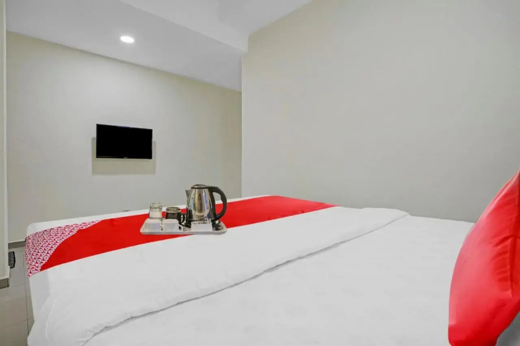 Нагпур: OYO Flagship 70132 Hotel Lemon Grass