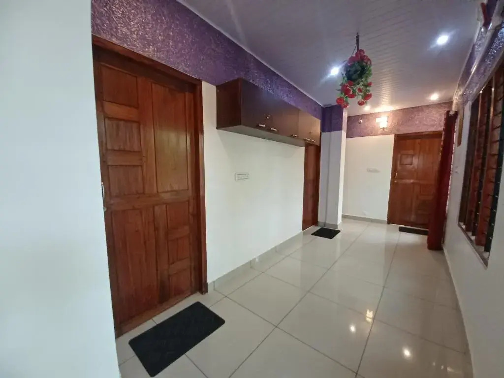 Коллам: Jeena Motel