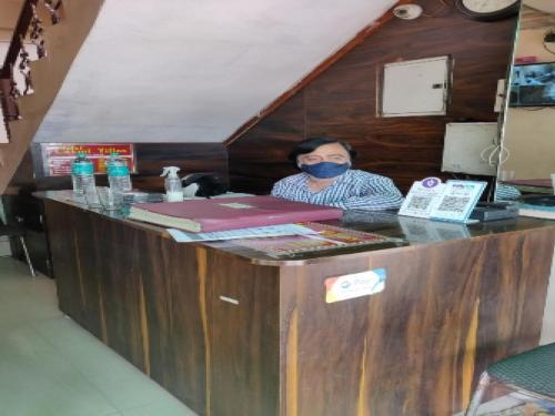 Бхопал: SPOT ON 80821 Hotel Laxmi Vilas
