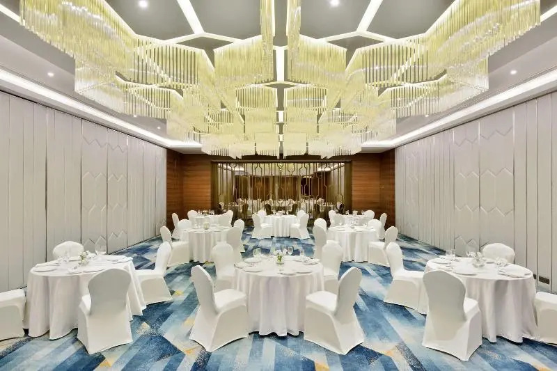 Индаур: Fairfield by Marriott Indore