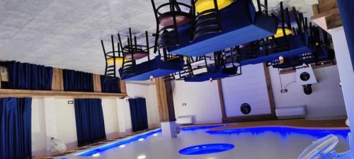Гвалиор: OYO 93593 Sailors Galley