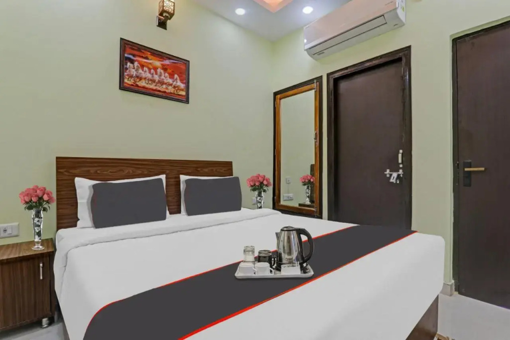 Лакхнау: Collection O Hotel Shiva Palace