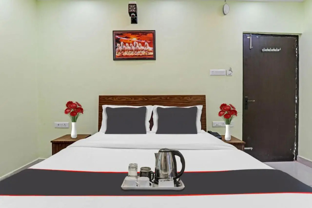 Лакхнау: Collection O Hotel Shiva Palace