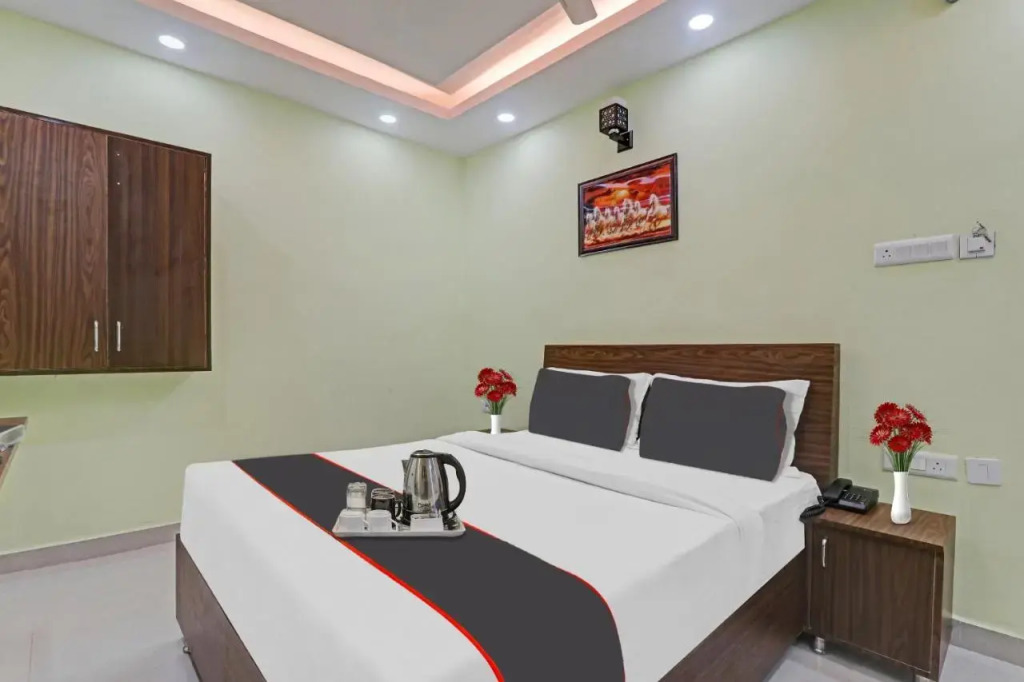 Лакхнау: Collection O Hotel Shiva Palace
