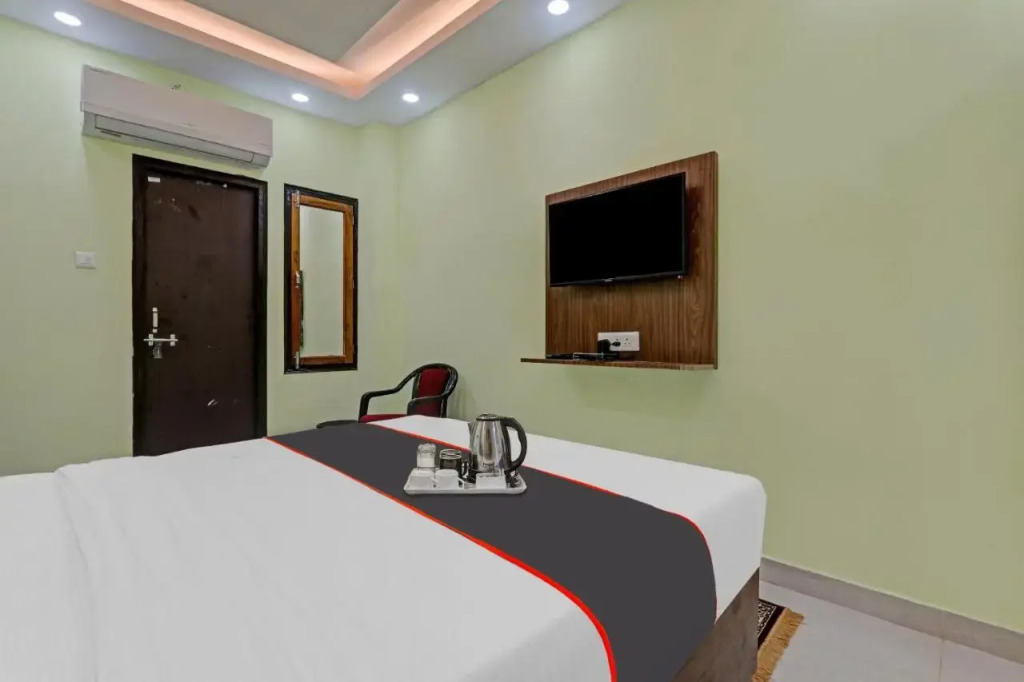 Лакхнау: Collection O Hotel Shiva Palace