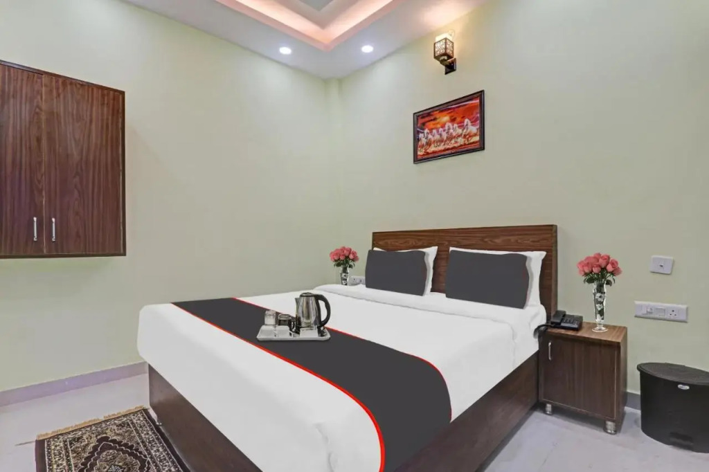 Лакхнау: Collection O Hotel Shiva Palace