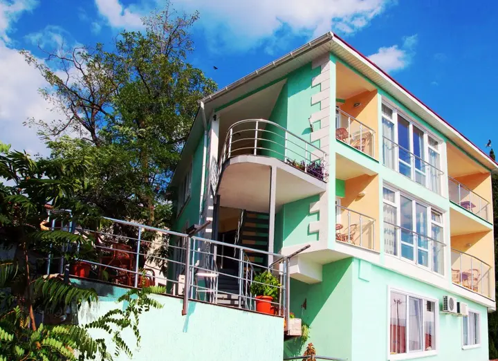 Гурзуф: Bukhta Chehova Apart-Hotel