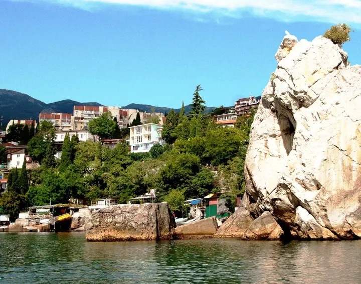 Гурзуф: Bukhta Chehova Apart-Hotel