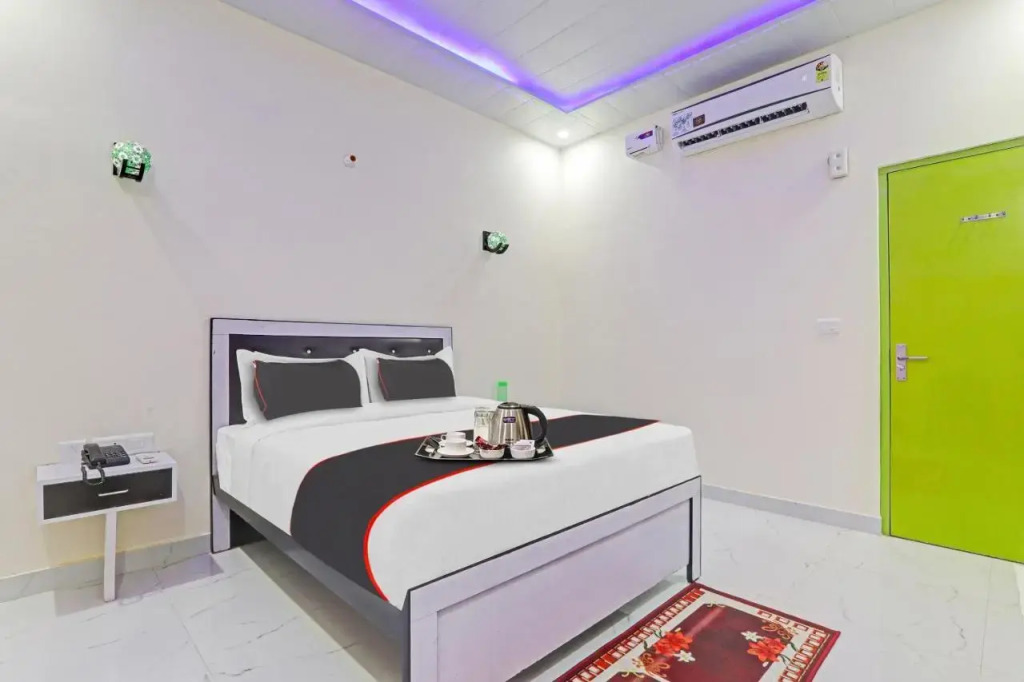 Лакхнау: Collection O Hotel Kalawati Palace
