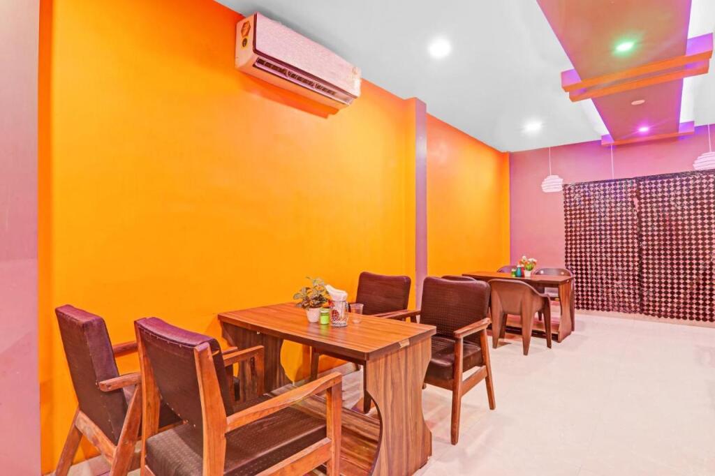 Лакхнау: Collection O Hotel Kalawati Palace